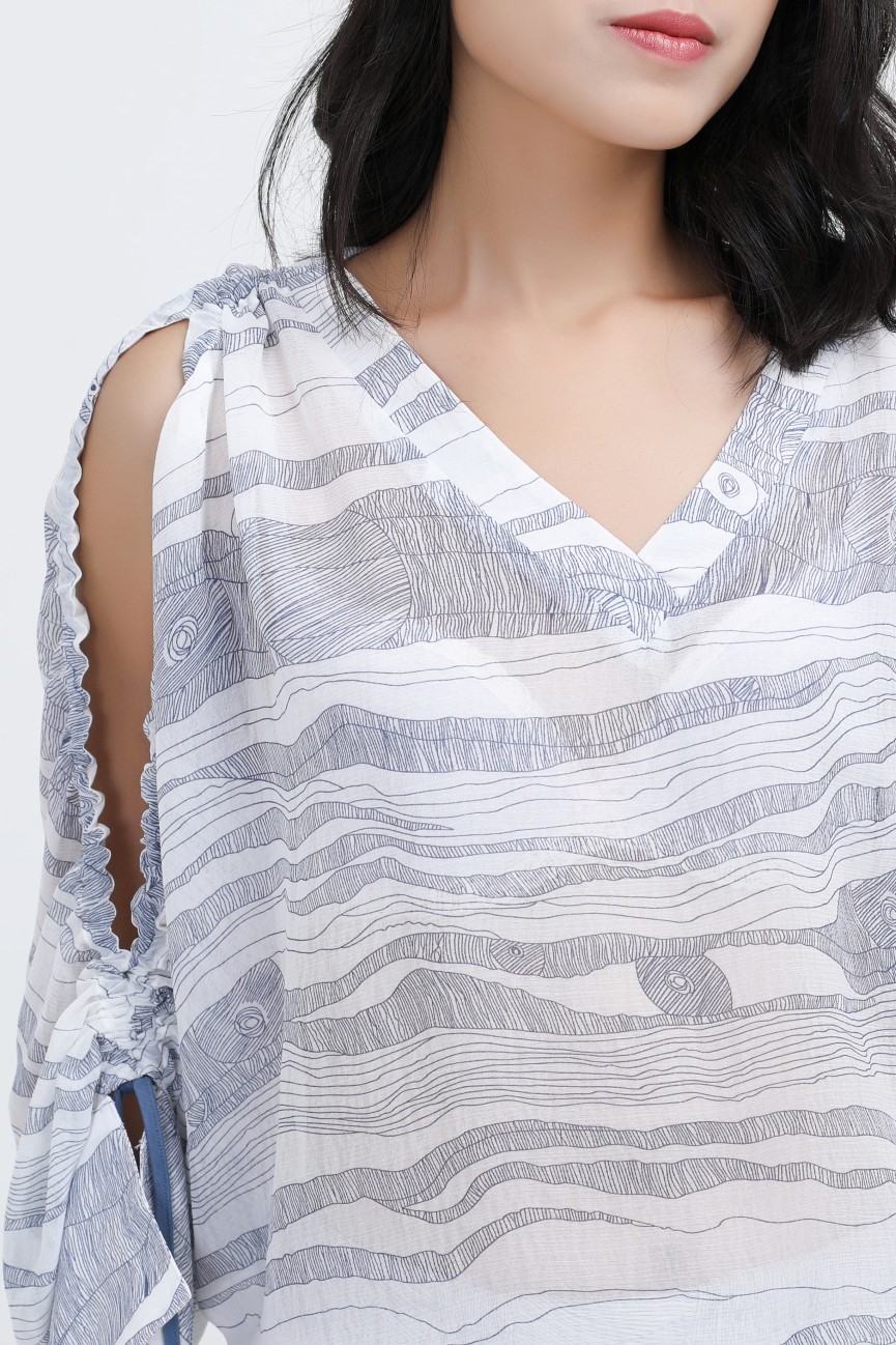 Blouse Linear Print Open Shoulders Loose W13431-05