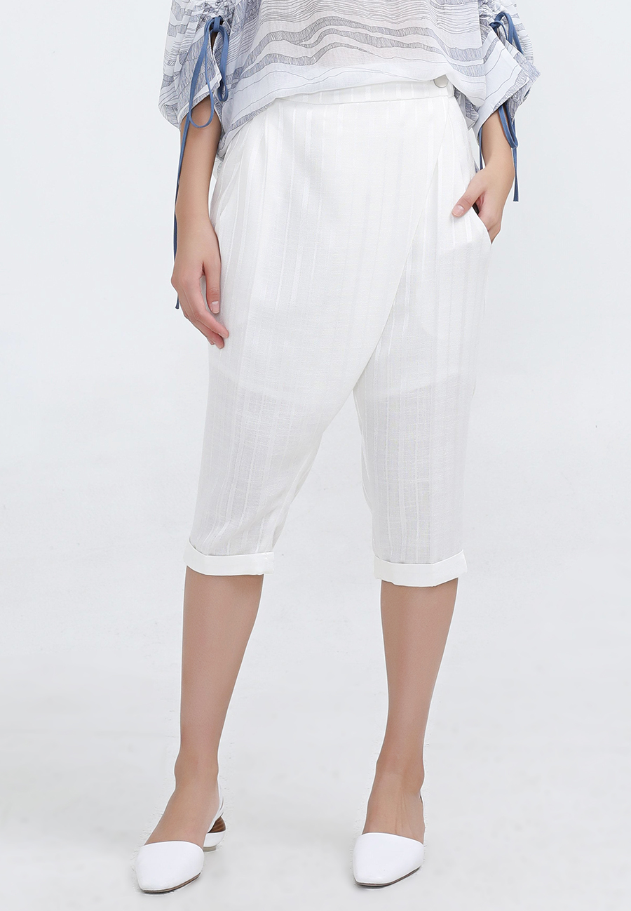 Pants Satin Trim Capri Tailored